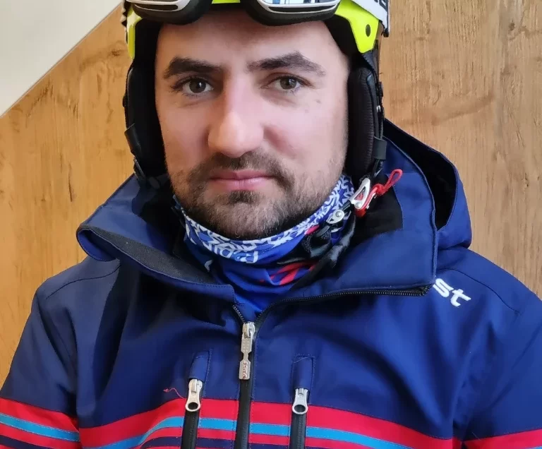 Ucitelj skijanja